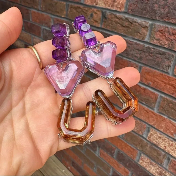 Zara I Love U Resin Drop Earrings - Picture 4 of 6